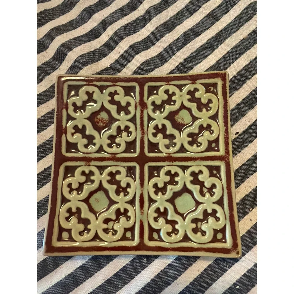 Pier 1 Imports Square Ceramic Candle Holder Plate Quatrefoil 5.5in